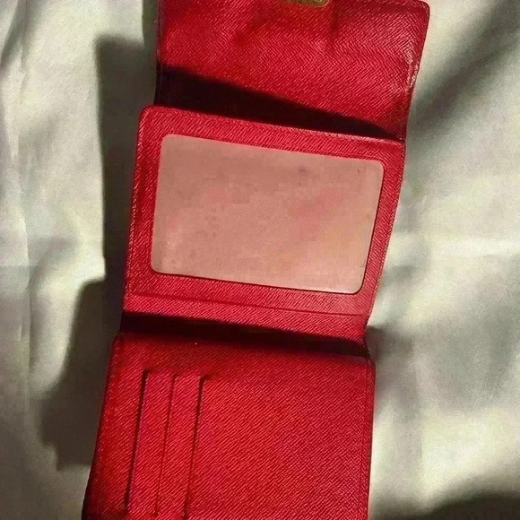 Louis Vuitton Damier Compact Wallet - Picture 4 of 11